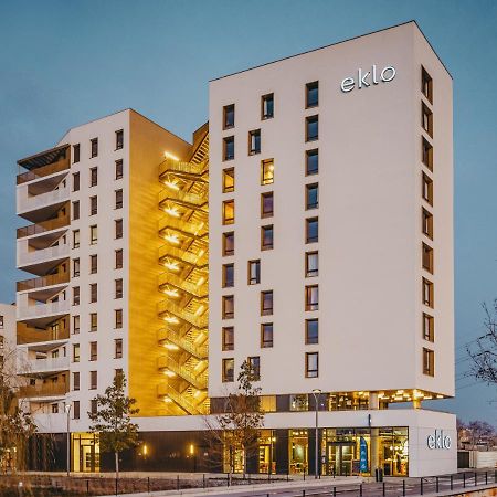 Eklo Lyon Hotel เวนิส์ซูซ์ ภายนอก รูปภาพ